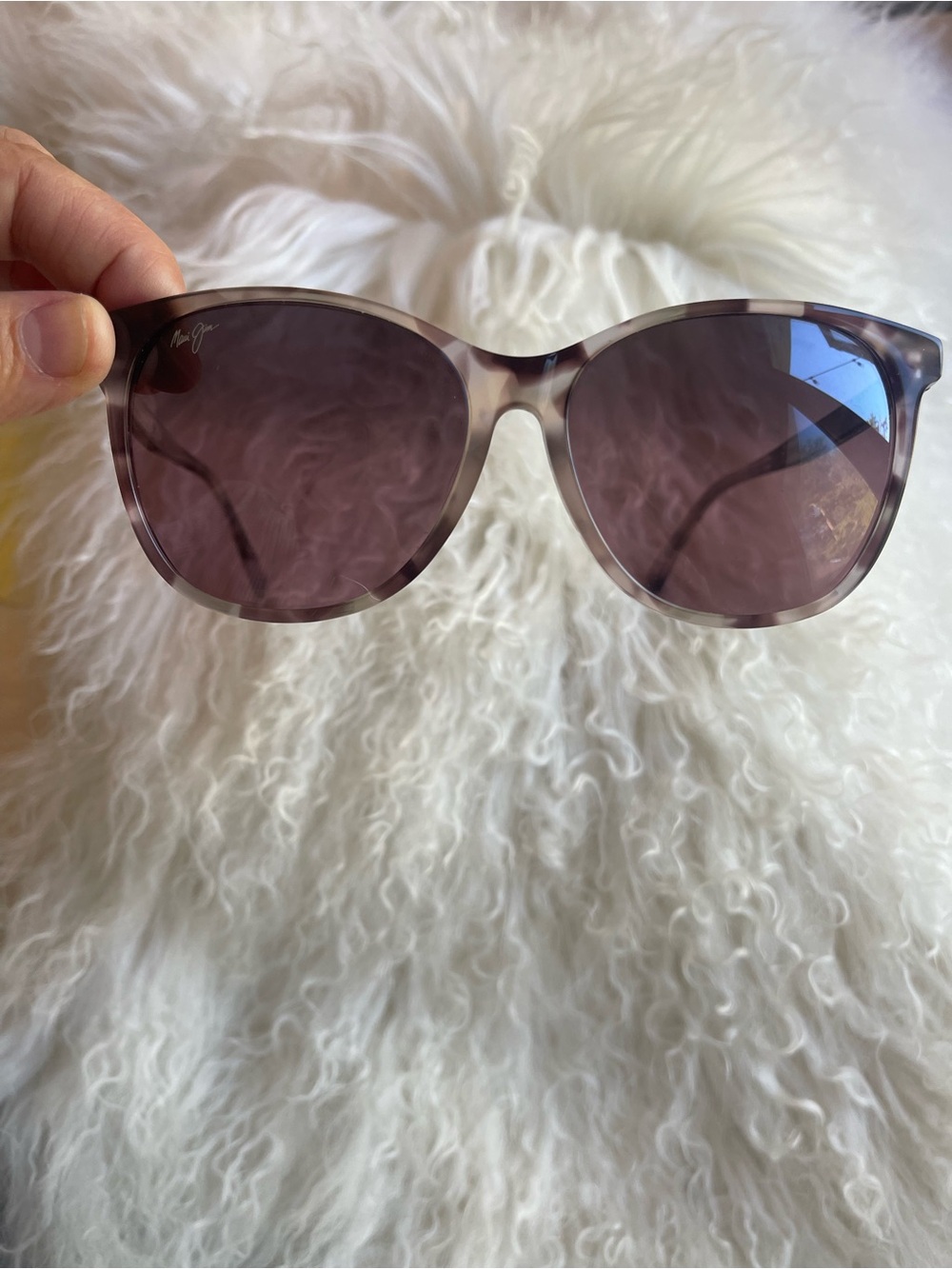 Maui Jim "Isola" MJ821-28E Oversized Cat Eye Tortoise Sunglasses, Retailed $346 - Picture 4 of 10